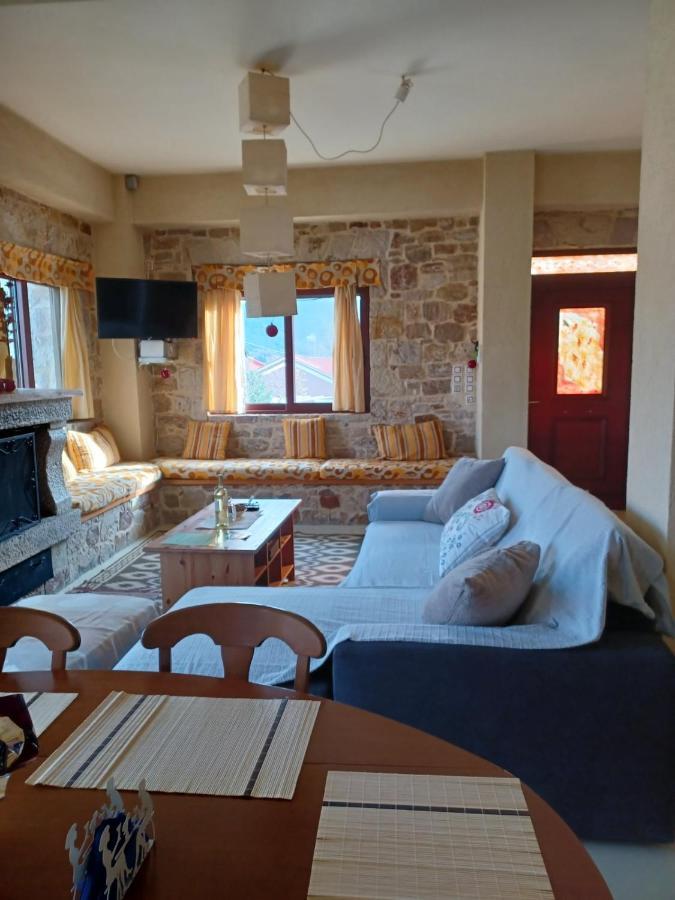 Nick Apartment